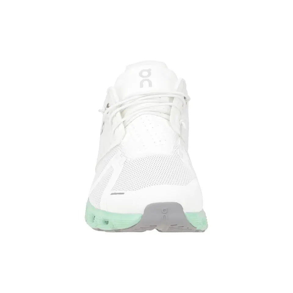 On Cloud 5 Men's Lightweight Everyday Sneaker