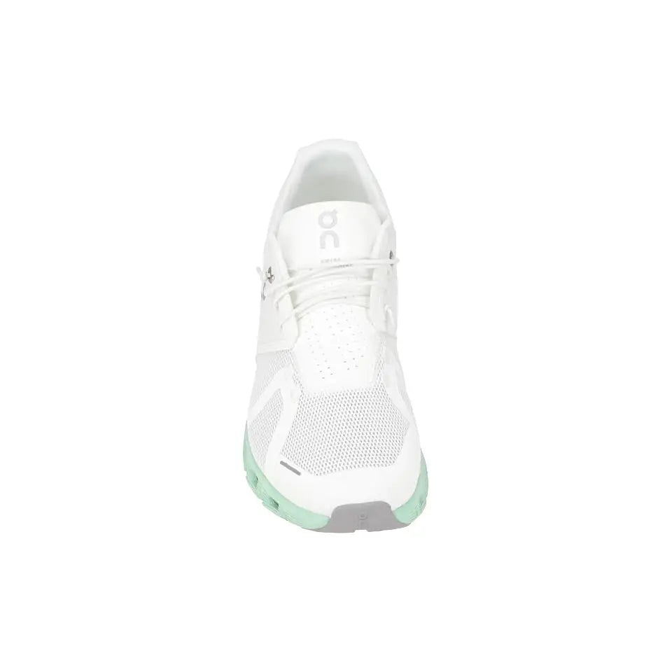 On Cloud 5 Men's Lightweight Everyday Sneaker